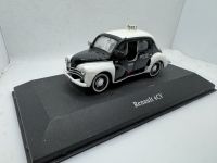 Renault 4 CV Police