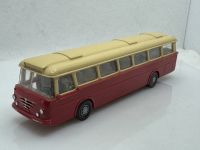 Bssing Senator Trambus