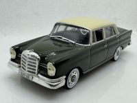 Mercedes 220 SE