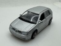 VW Golf 4