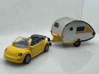VW Beetle Cabrio + Wohnwagen