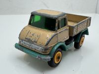 Mercedes Unimog