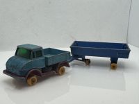 Mercedes Unimog + Anhnger