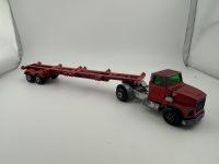 1973 Ford LTS Series Tractor + Anh�nger