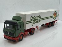 Mercedes Koffersattelzug Schwab frucht