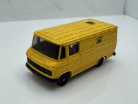 Mercedes L406 D Post