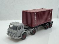 International Loadstar Sattelzug - Container