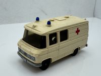 Mercedes-Benz L 406/408 Krankenwagen