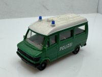 Mercedes-Benz 207 D Polizei