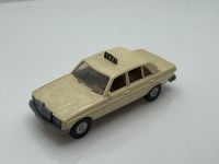 Mercedes-Benz W123 Taxi