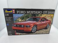 2005 Ford Mustang GT Coup�