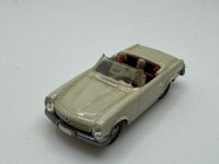 Mercedes-Benz 230 SL