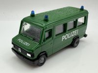 Mercedes 507 D Polizei
