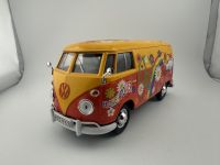VW Bus Type 2 Flower Power
