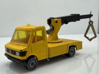 Mercedes 208 Abschleppwagen