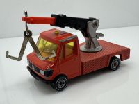 Mercedes 208 Abschleppwagen