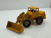 No. 69 Tractor Shovel