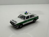BMW 325i Polizei