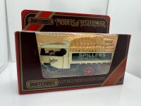 1922 Foden Steam Lorry - Spillers