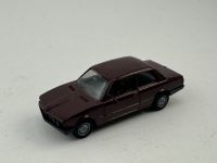 BMW 323i