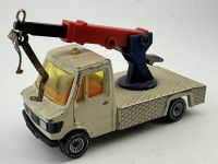 Mercedes 208 D Abschleppwagen