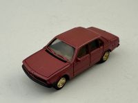 BMW 745i