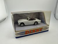 Triumph TR 4