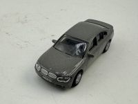 BMW 745i