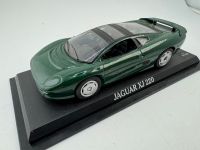 Jaguar XJ-220