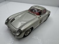 Mercedes 300 SLR