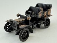 Metall Oldtimer