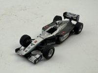 McLaren Mercedes MP4-15 - Coulthard