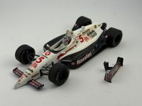 Lola T 93