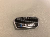 Audi Q7 Grill