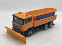 Scania Schneepflug Streuwagen