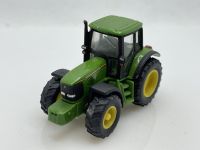 John Deere 6920