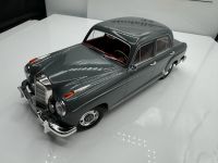 Mercedes 220 S Farbmuster