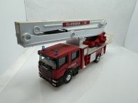 Scania 124G Teleskop Bhne Feuerwehr