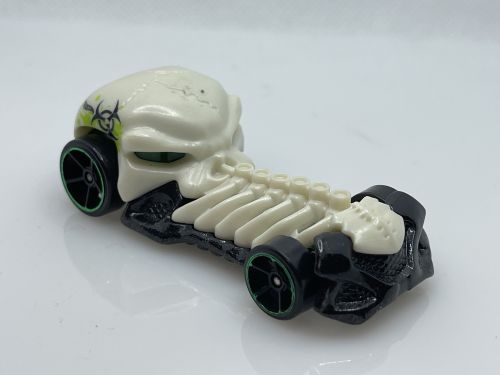 hot wheels skull crusher