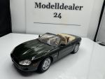 Jaguar XK8