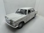 Mercedes 200 D