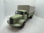 Mercedes L-325
