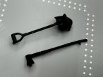 Willys MB Jeep Schaufel + Axt