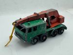8 Wheel Crane