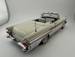1957 Pontiac Bonneville Cabrio