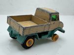 Mercedes Unimog