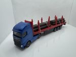Volvo Holztransporter
