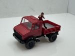 Mercedes Unimog + Figur