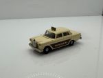 Mercedes-Benz 190c (W110) Taxi Wienerwald