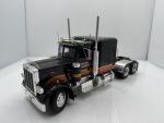 Peterbilt 359